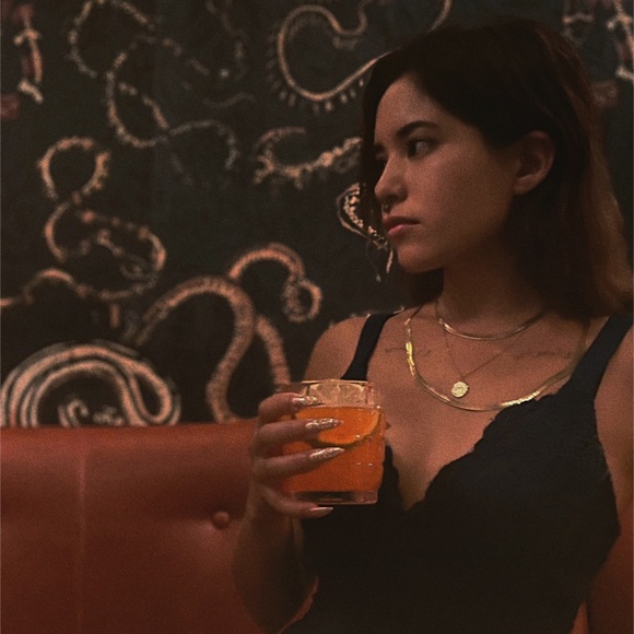 Meet your Posher, Destiny - Picture 3 of 4